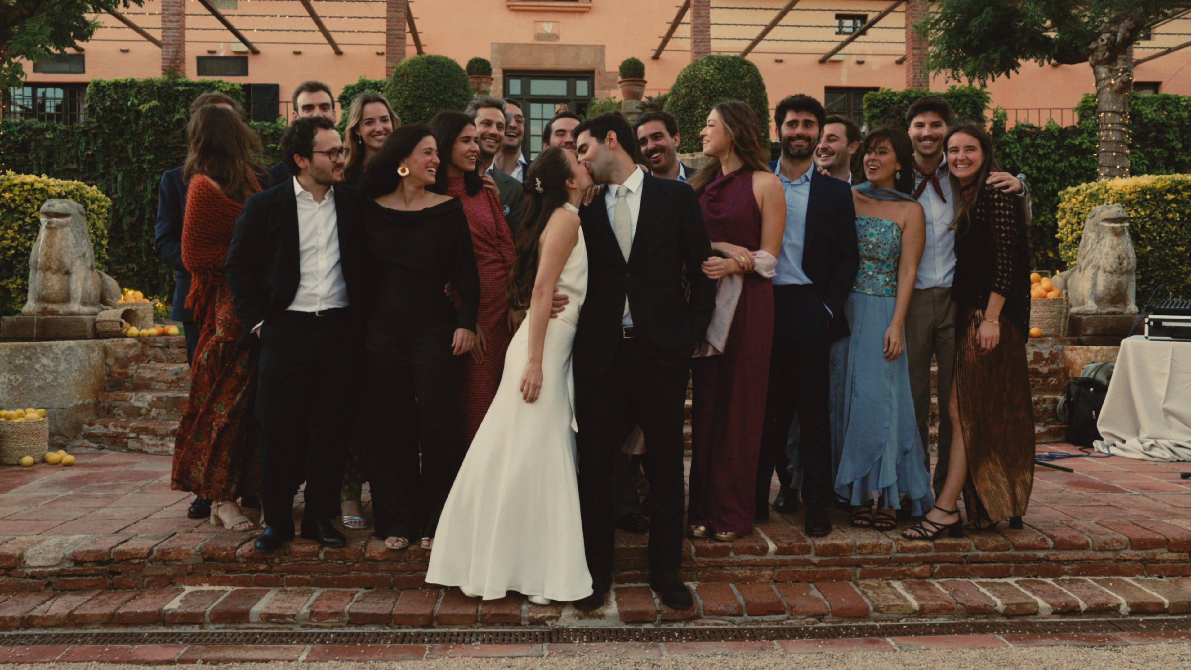 ESTEFI & SEIF frame 14